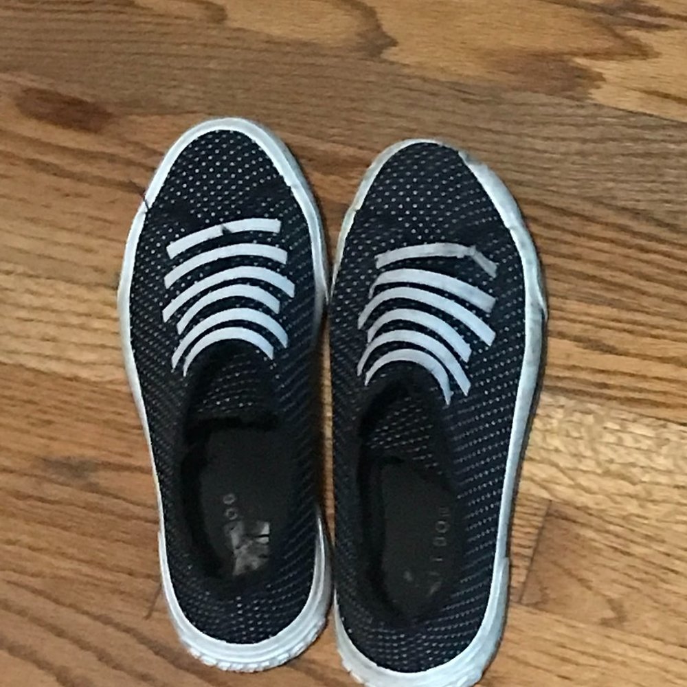 Women's summer shoes